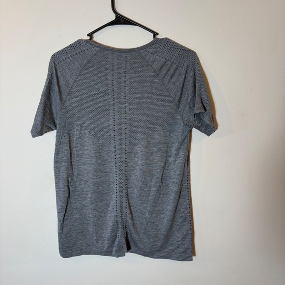 Athleta Fast Track Tee‎ Size Large - Picture 5 of 5